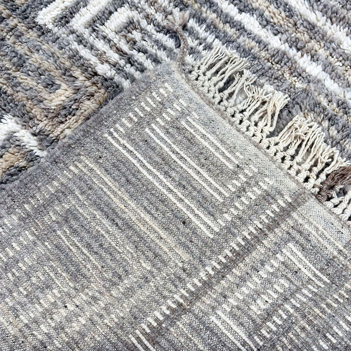 Shades of Grey — hand-knotted natural wool rug, 250 × 242 cm, Nestaground (5)